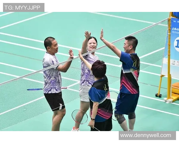 武汉羽毛球队在全国团队协作排行榜中荣获第四名展现出卓越团队精神与实力